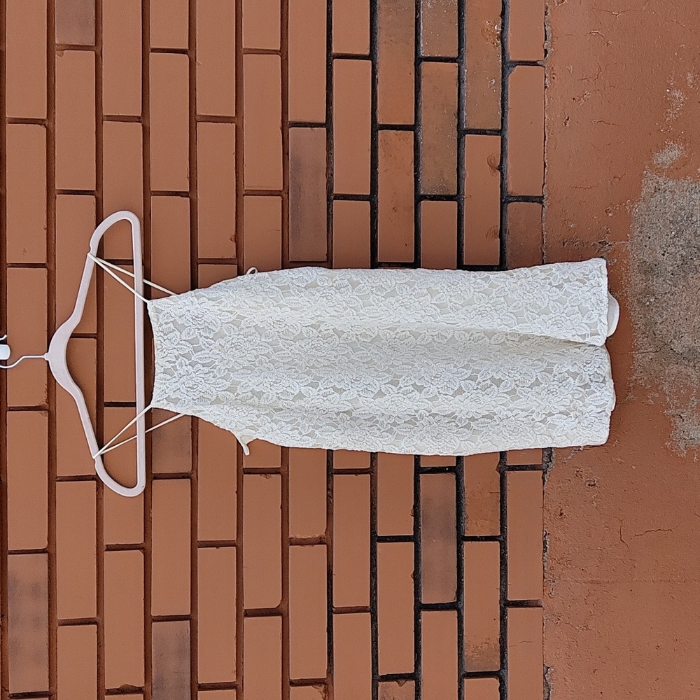 EUC Sz small crocheted and lace style dress